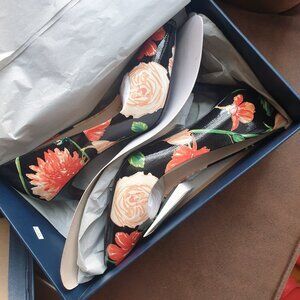 Cole Haan Eliza Grand Pump 85mm in Floral Black Combo